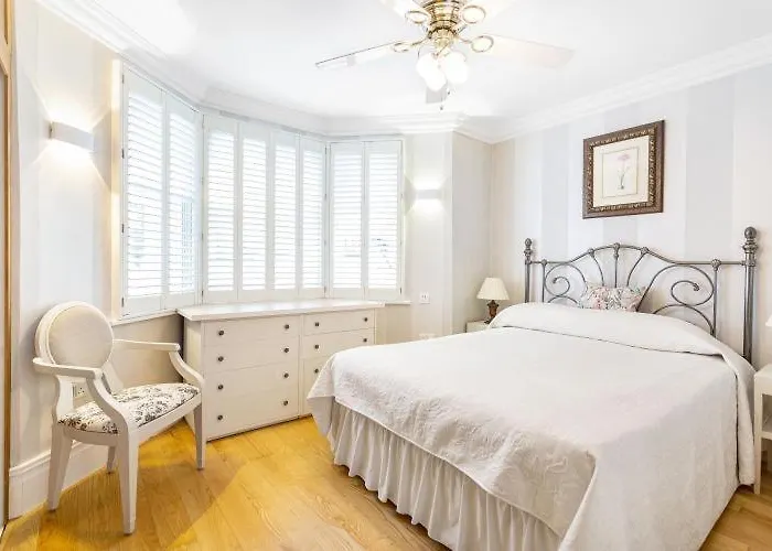 Kensington Retreat