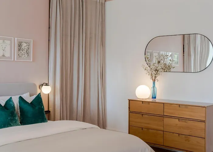 Lux And Spacious 4 Bedroom Apt Camden