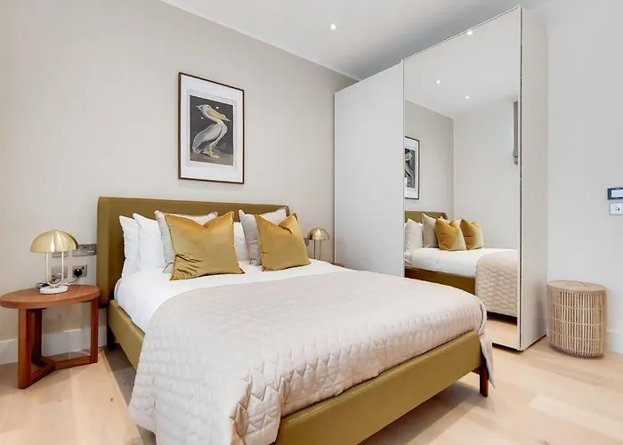 11 Borough Apartments - Bright & Spacious 2-Bed Near London Bridge