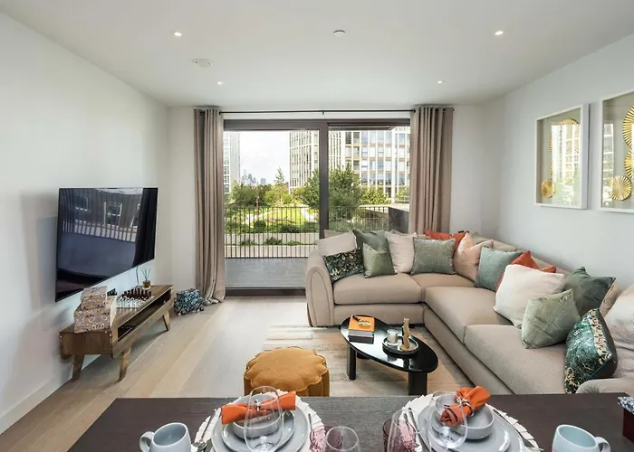 V2 3Bdr City View-Superluxury-Bigbenview-Parliament View Powerstation