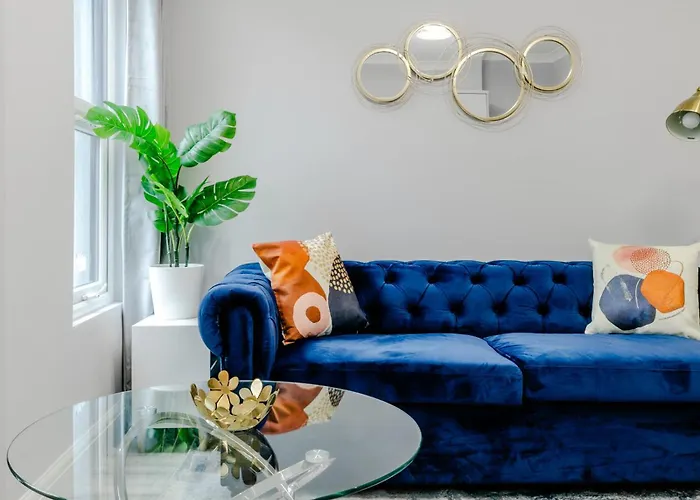 Homely 3 Bedroom House In Hammersmith