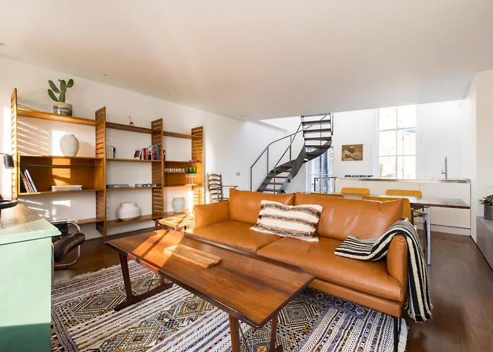 Bellevue Notting Hill 2 Bed By Holland Park