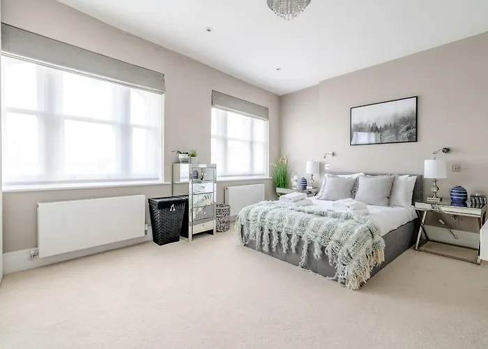 Gorgeous Hampstead Flat