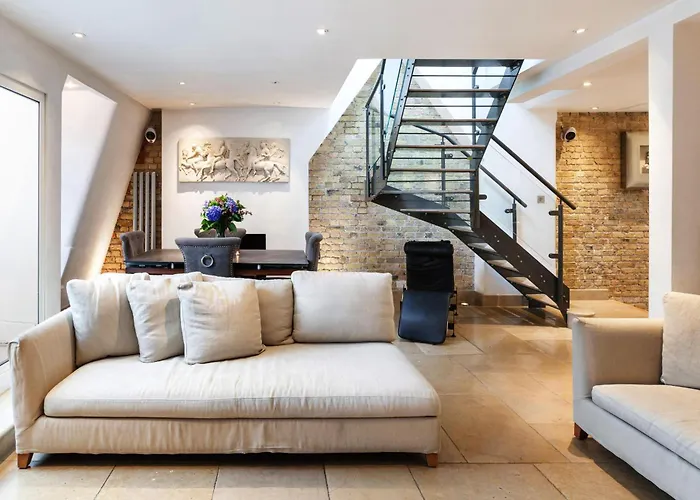 Knightsbridge Central 4Th Floor Walk Up- Penthouse