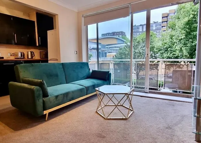 Regents Park & Lords Cricket 1 Bed Flat