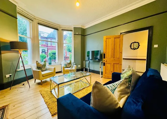 Charming Victorian Townhouse In Hackney