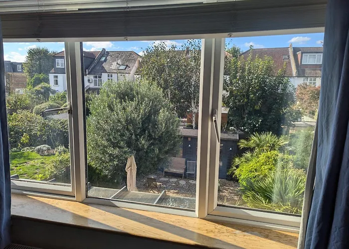 Brookview Guest House