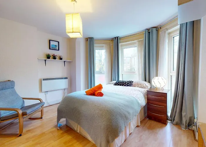 St Pauls Studio 24