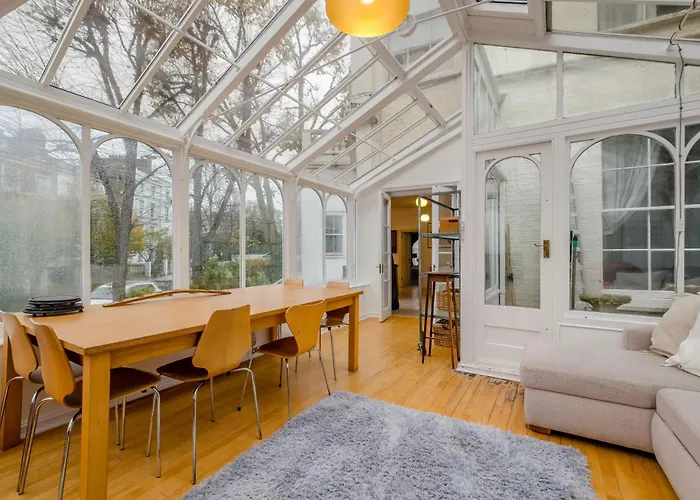 Stunning Oversized 3 Bedroom Flat In Notting Hill