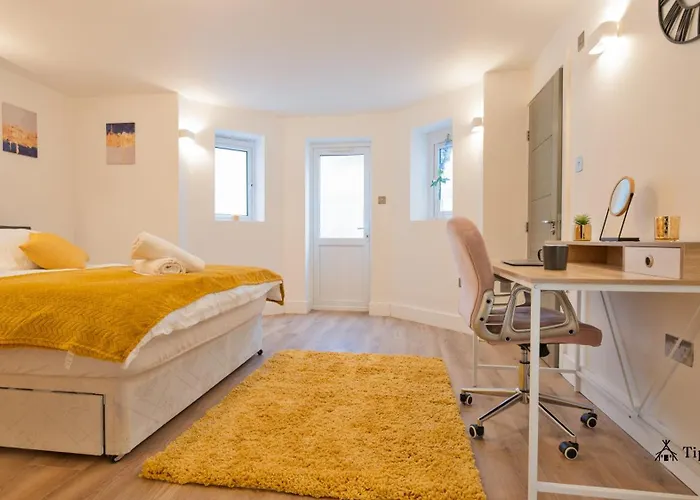 2 Bed 2 Bath, Golders Green, Near Central London