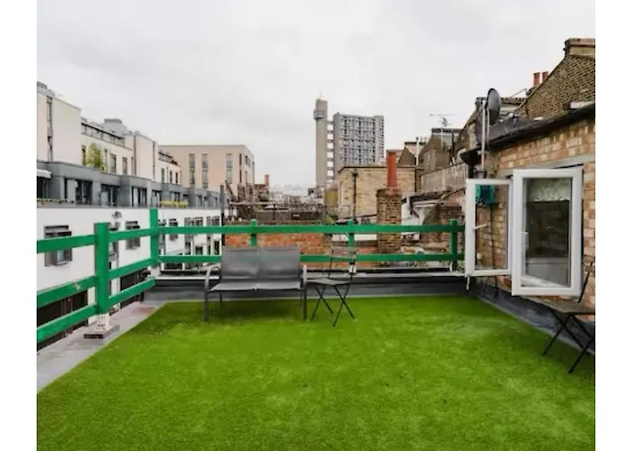 Double Room Next To The Famous Portobello Market