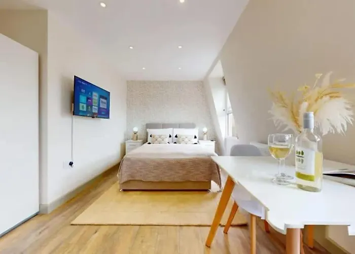 Netflix-13Min To Battersea Park-Smart Tv-Wifi-Wd