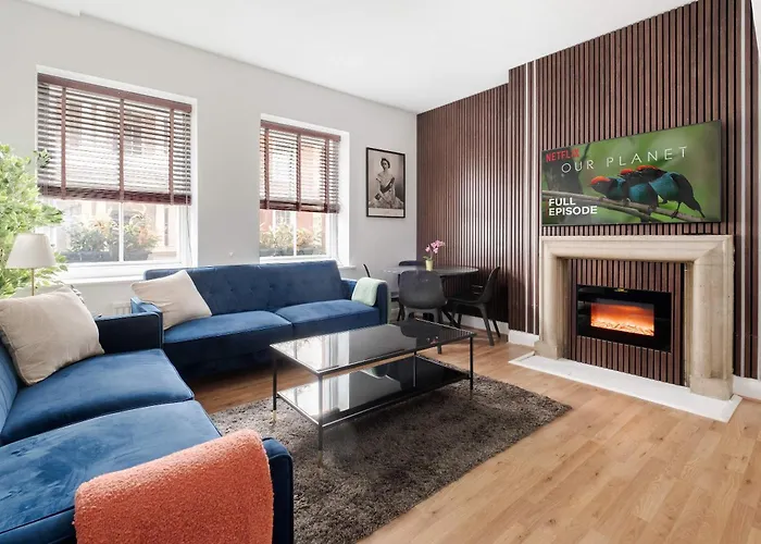 Elegant Mayfair Apartment