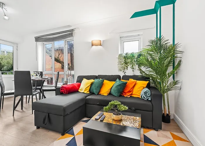 Cosy 3Bed- Sleeps 6 - 02 Arena Canary Wharf Station- Perfect For Contractors, Families And Groups