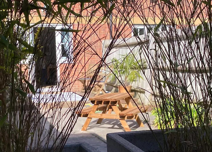 Your Home From Home Near Excel Private Parking