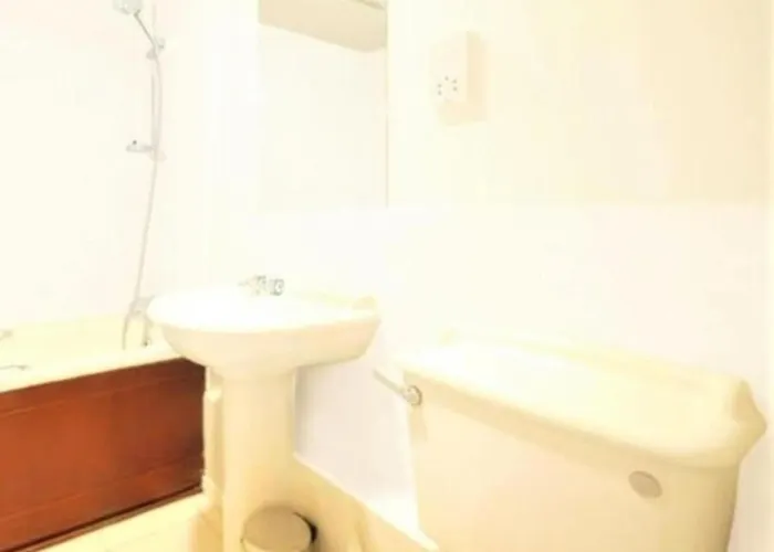 Lovely Apartments Around Kensington And Chelsea Locations W8 Sw5 Sw3 Sw10 By Ricky & Giustina