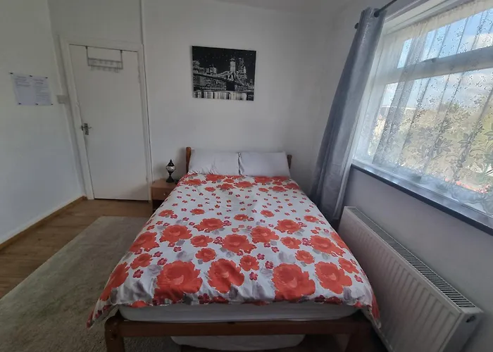 Private Rooms In London,