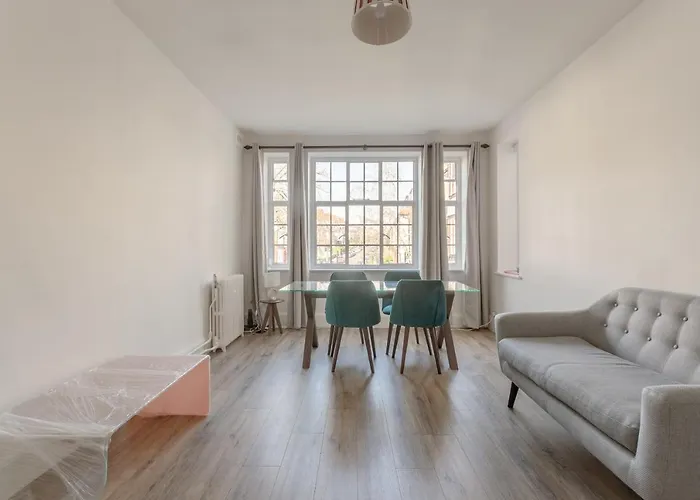 1 Bedroom Flat Near Hampstead Heath