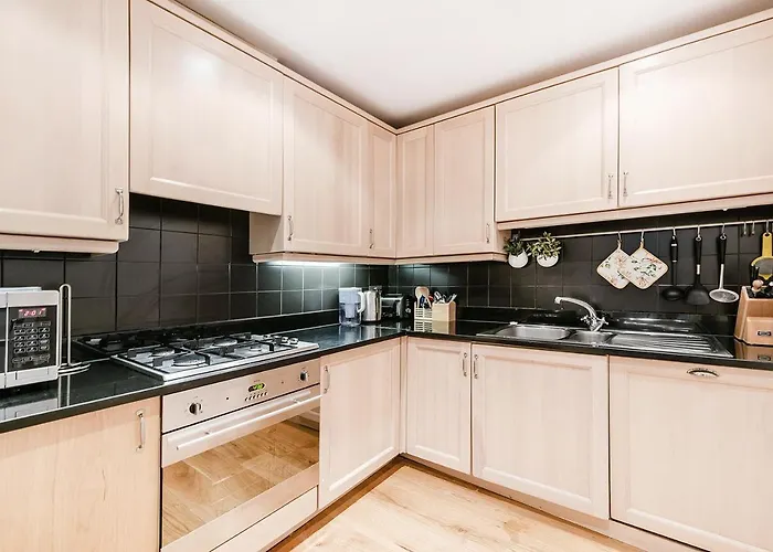 Lovely 2 bedroom apartment in Notting Hill