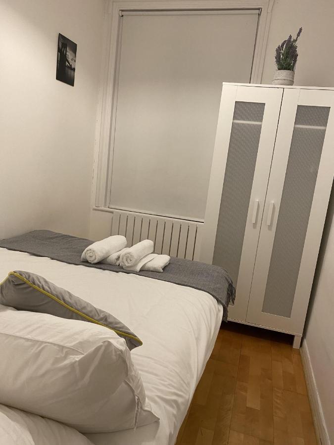 Ashmore Apartment
