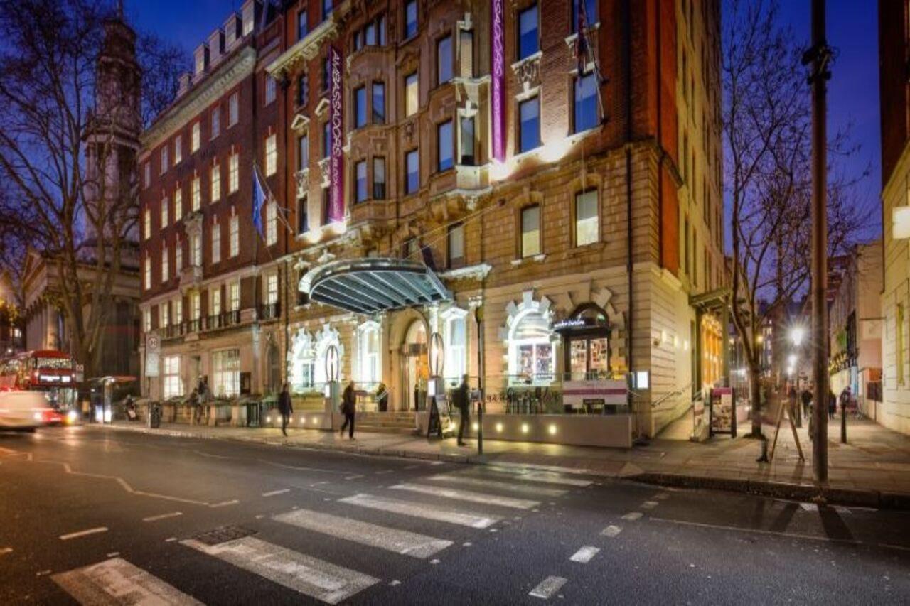 The Memoir Club, Formerly Ambassadors Bloomsbury Hotell