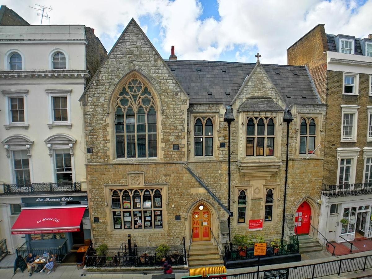 Lancaster Hall Hotell 3*
