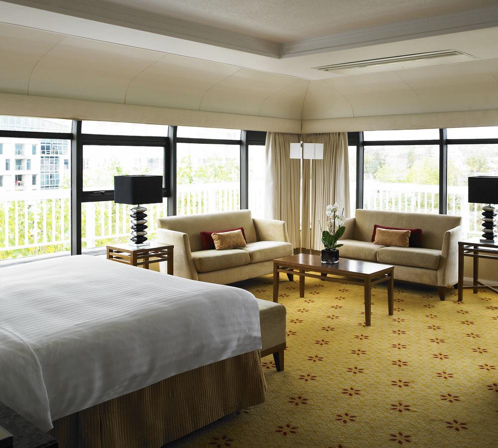 Marriott Regents Park Hotell 4*