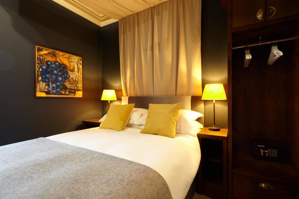 The Princess Victoria 3*