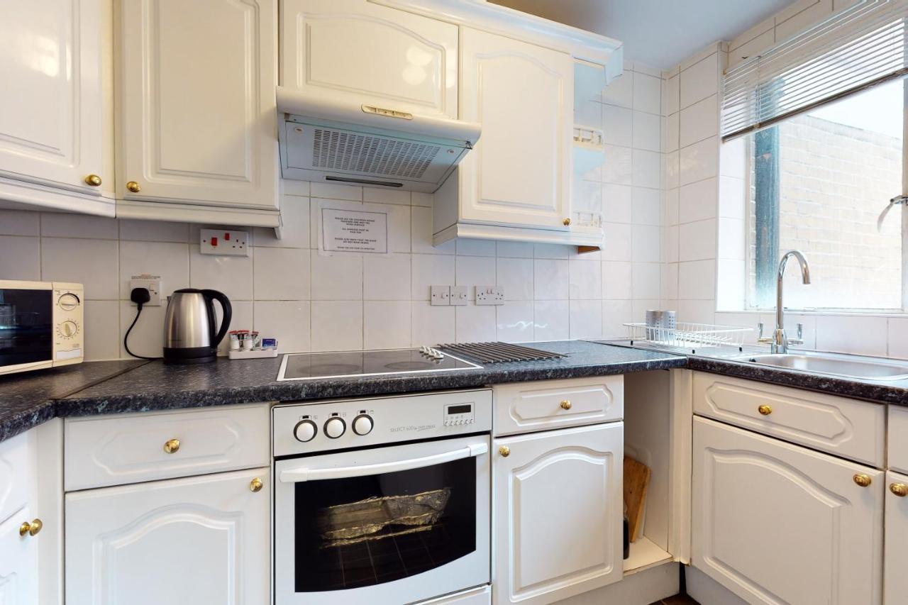 Hertford Court Aparthotel London