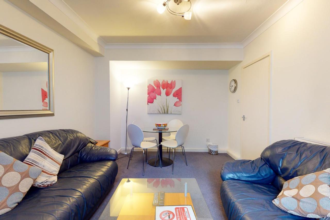 Aparthotel Hertford Court