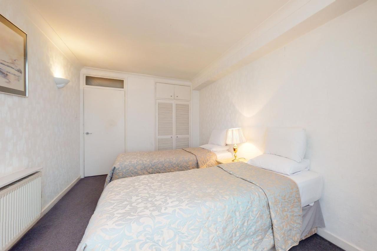 Aparthotel Hertford Court