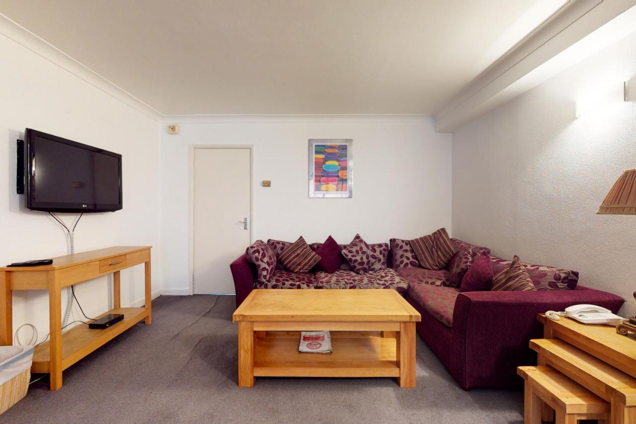 Aparthotel Hertford Court