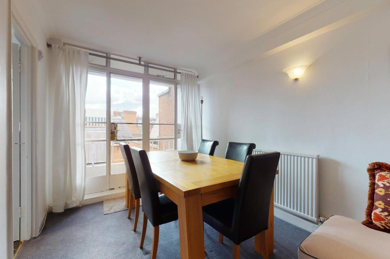 Aparthotel Hertford Court