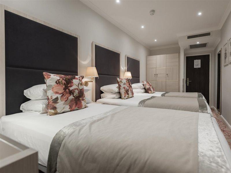 Blandford Hotel 4*