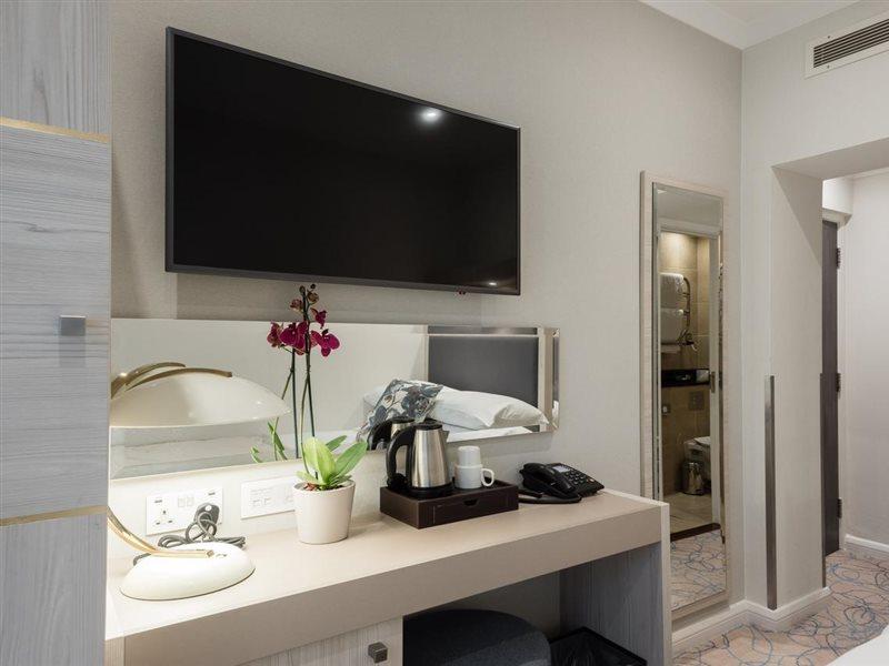 Blandford Hotel London