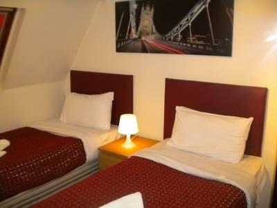 Gasthuis Oyo Lifestyle Golden 3*