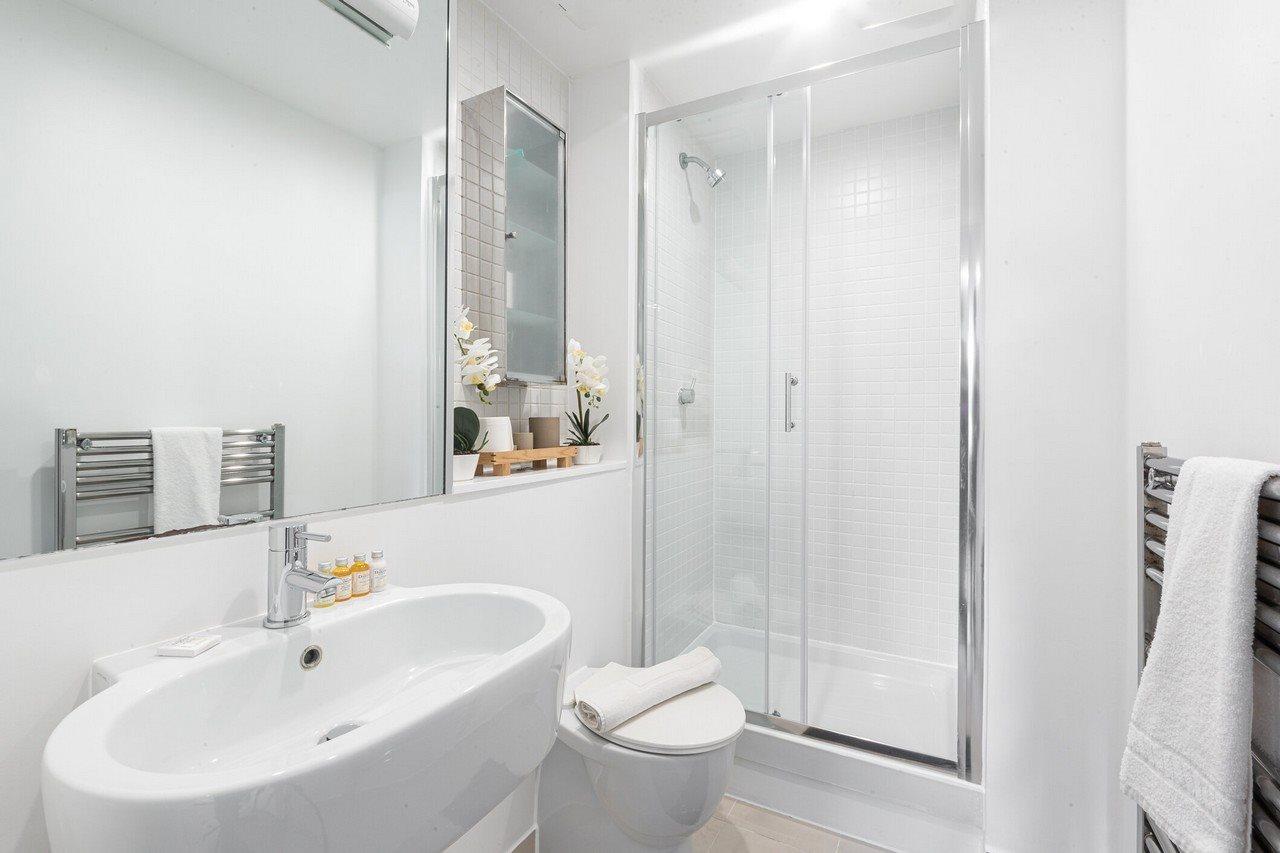 Access Camden Apartment