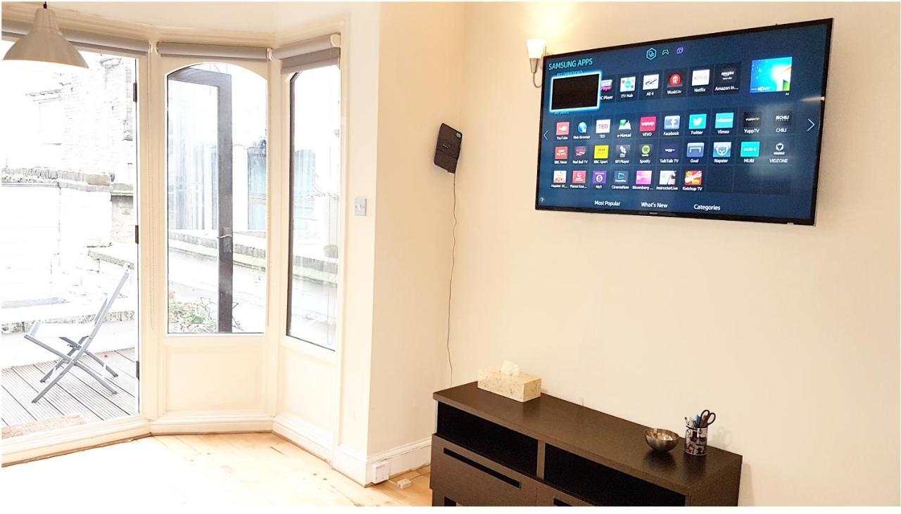 Luxurious Apartment With Patio In Central London London