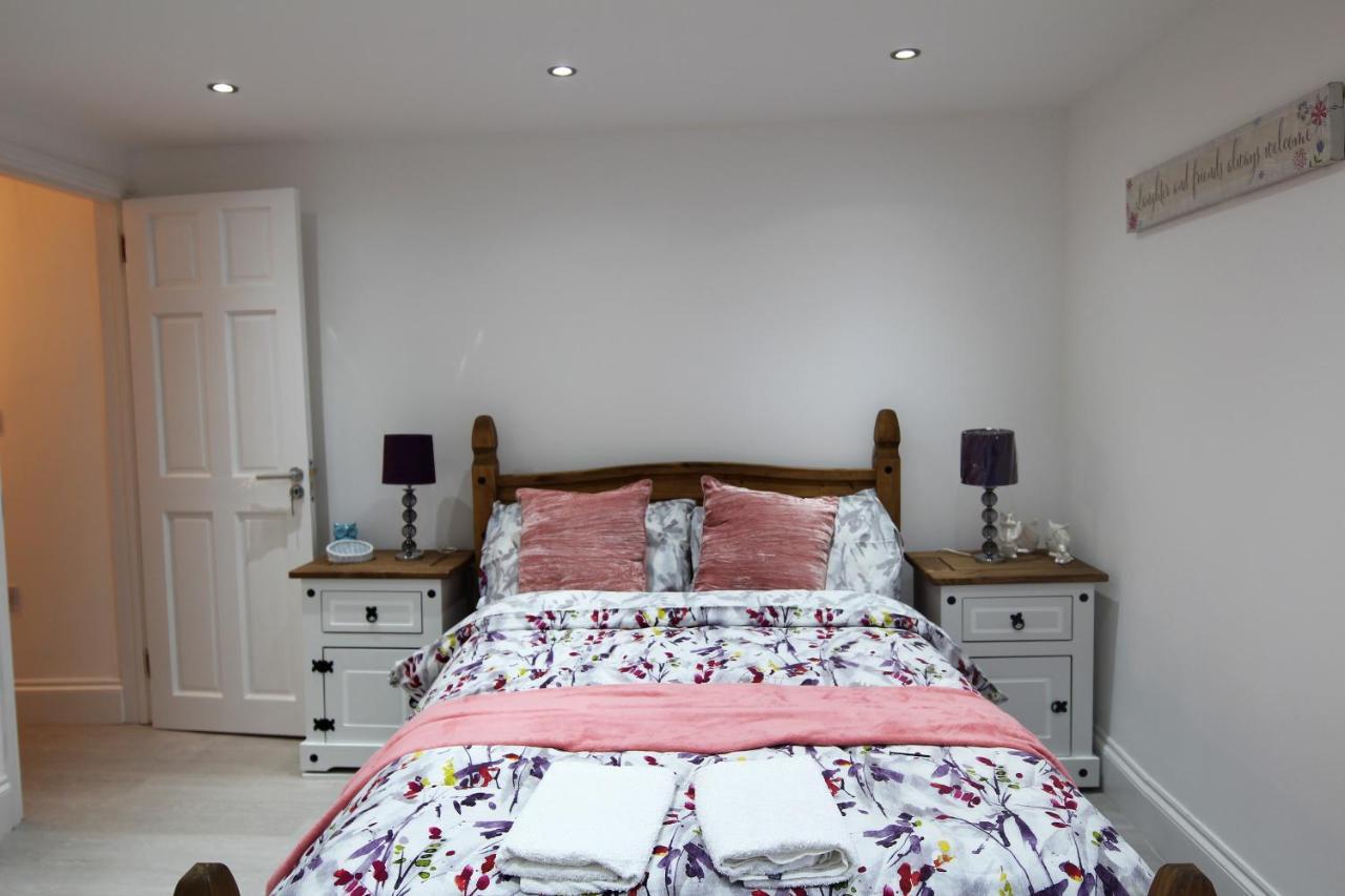 Newly Refurbished 2 Bedroom In The Heart Of Greenwich Apartamento Londres