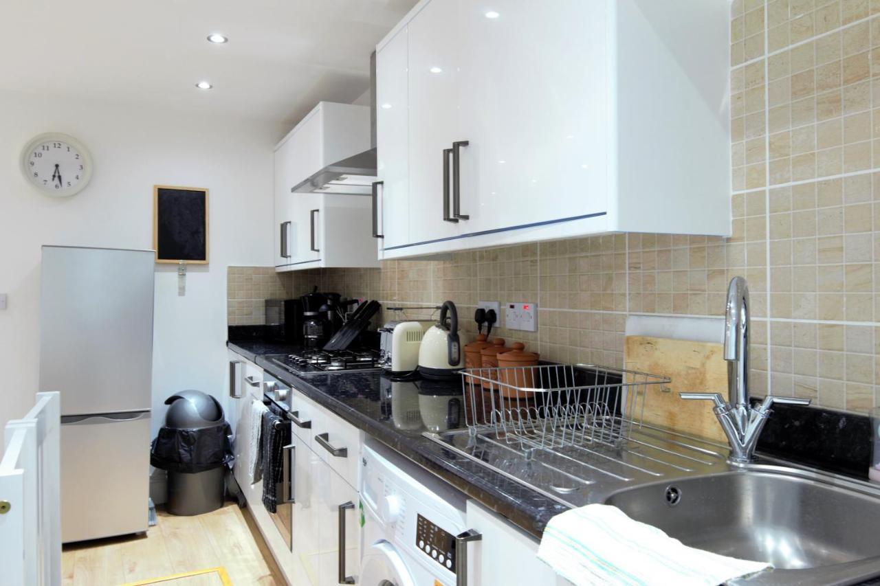 Newly Refurbished 2 Bedroom In The Heart Of Greenwich