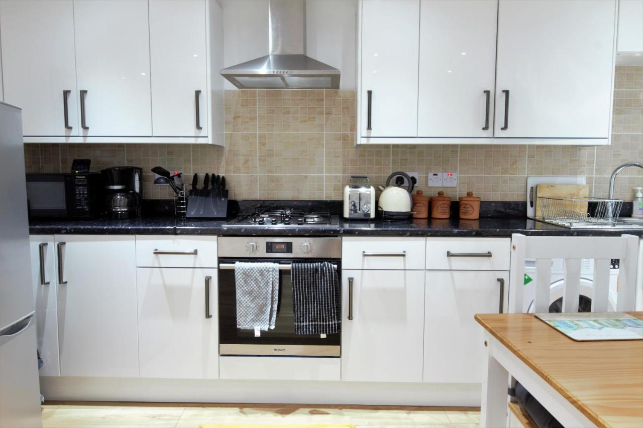 Newly Refurbished 2 Bedroom In The Heart Of Greenwich Apartamento Londres