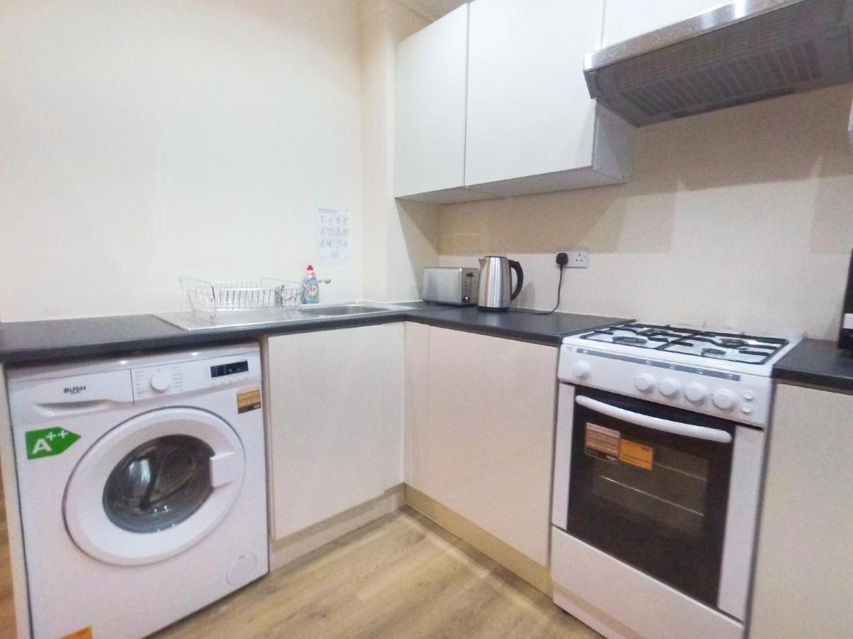 Apple Garden B-5 Apartment London