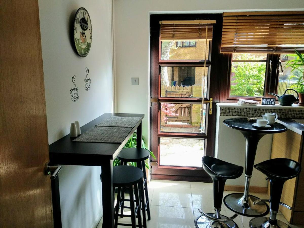 Gjestgiverier With En-suite And Free Parking