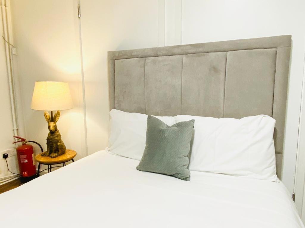 Commercial City Aparthotel London
