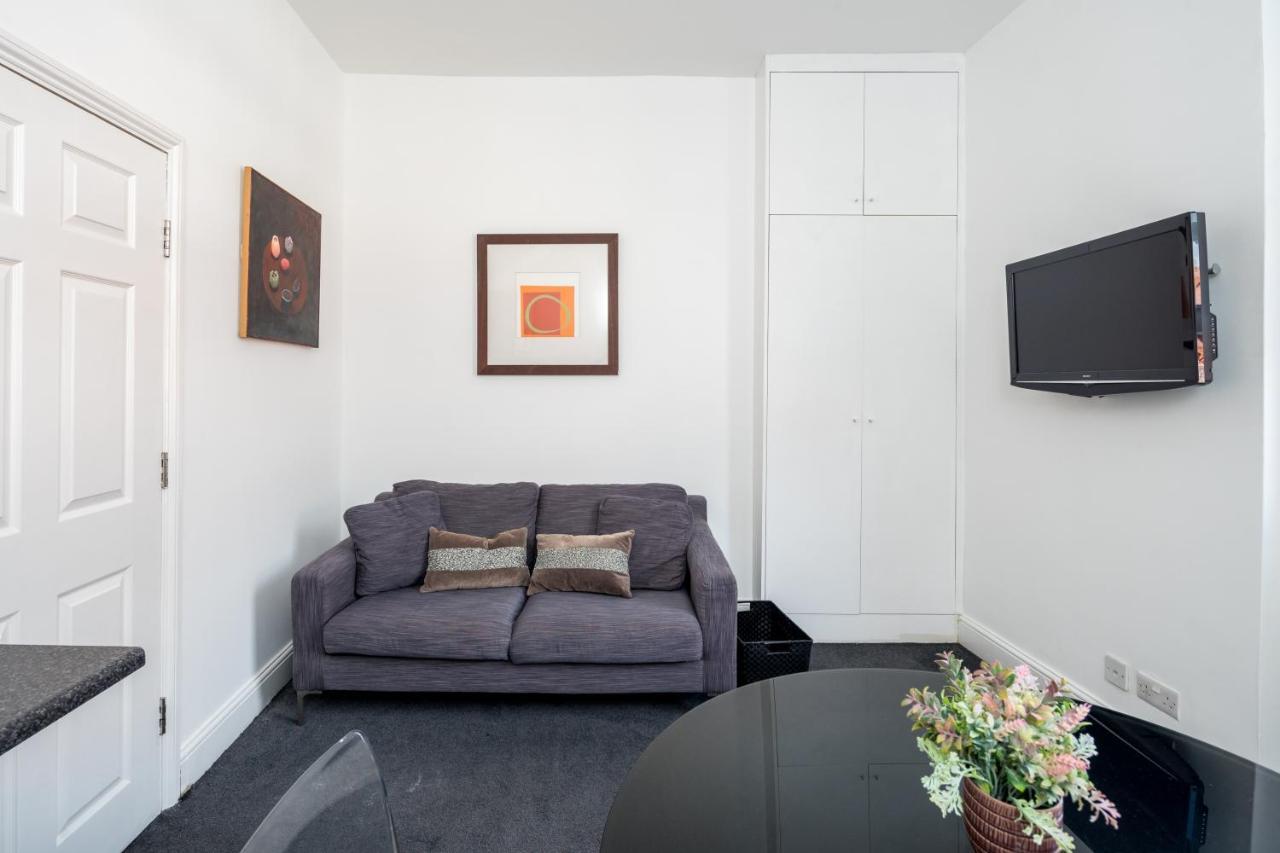 Apartment Cosy 1-bed Flat On King's Road In Chelsea, West