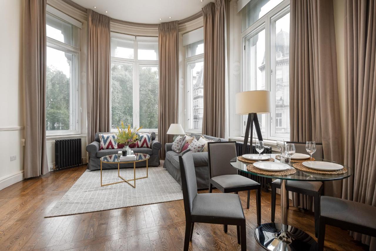 Grosvenor Gardens By Capital * Londen