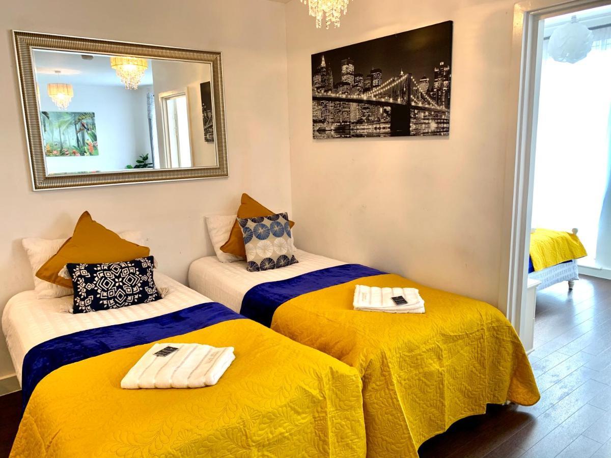 2-bedrooms Modern Next To Velodrome, Lounge, Balcony, Parking, Abba London