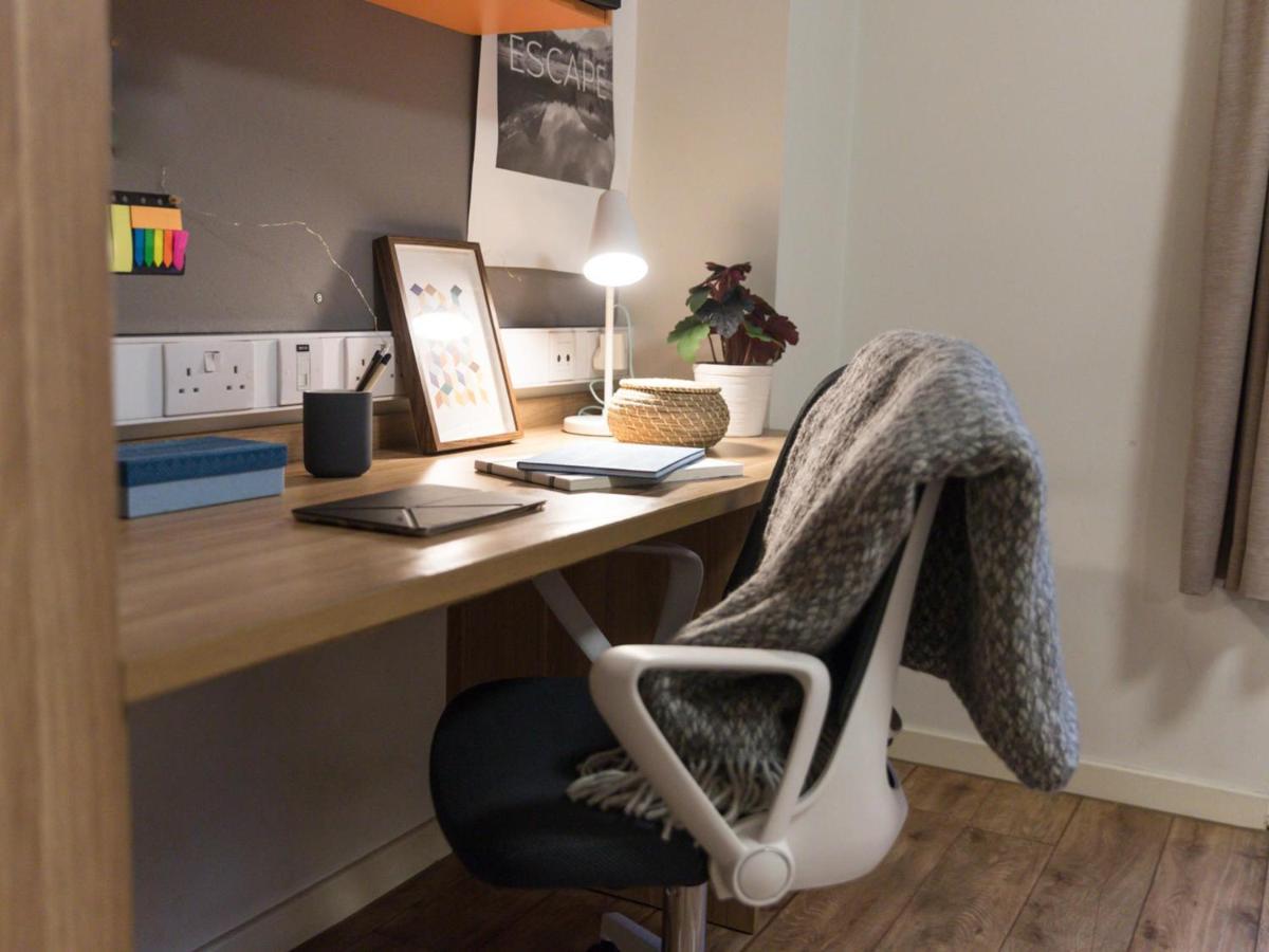 Private Bedrooms And Minutes Away From Wembley Stadium At Sterling Court Leilighet *