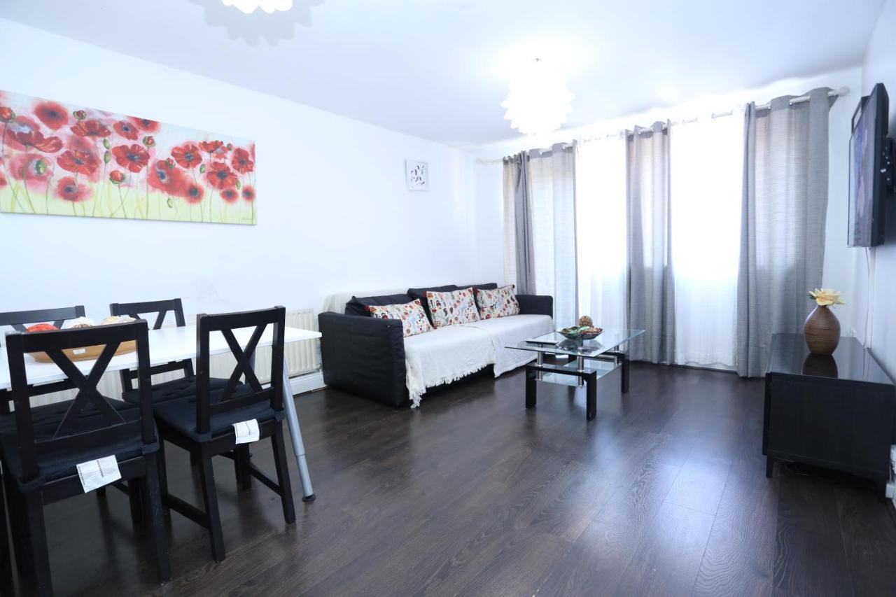 Beautiful 3 Beds House West Thamesmead London