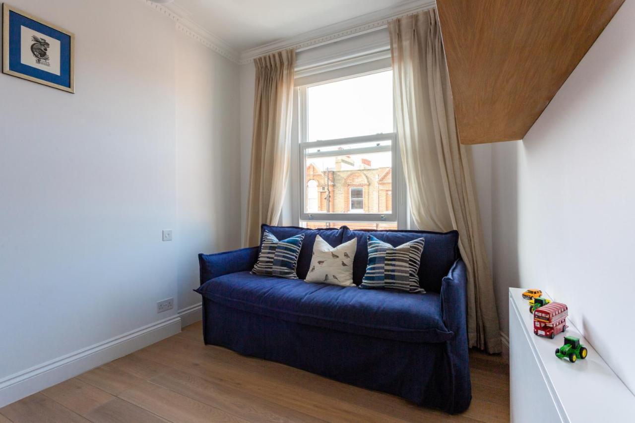 Cresswell Gardens Iv By Onefinestay *